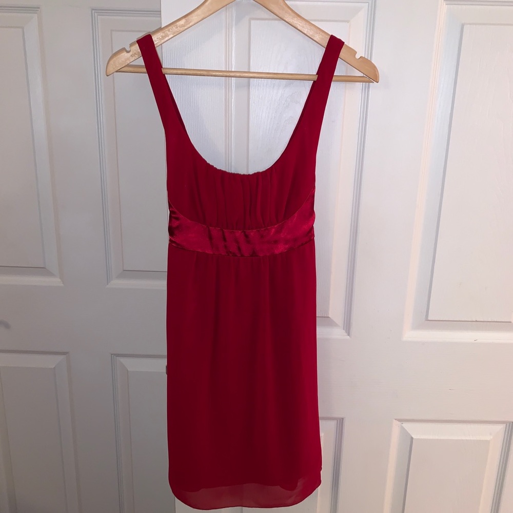 Guess Red Chiffon Knee Length Dress w/Satin Sash